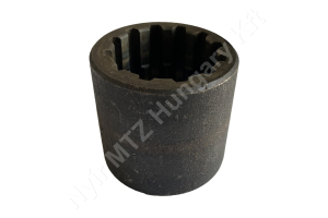 MTZ Kuplung nyelestengely bordás persely L=61 mm