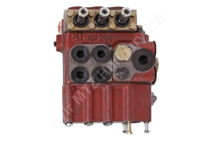 MTZ Vezérlőtömb 3/4 szelepes Original MTZ Vezérlőtömb 3/4 szelepes Original