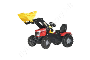 MF 8650 homlokrakodóval