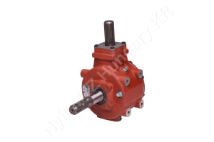 Hajtómű 1:3 1-3/8”-6 bordás / 1-3/8”-21 bordás 36,8 kW bemenő teljesítmény Comer T-304A