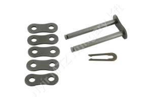 Összekötő láncszem egyenes 12B-3 háromsoros (triplex) 3/4″ (19,05 mm) osztás 7/16″ (11,68 mm) belső szélesség Ø12,07 mm görgő Ø5,72 mm csapszeg DIN 8187